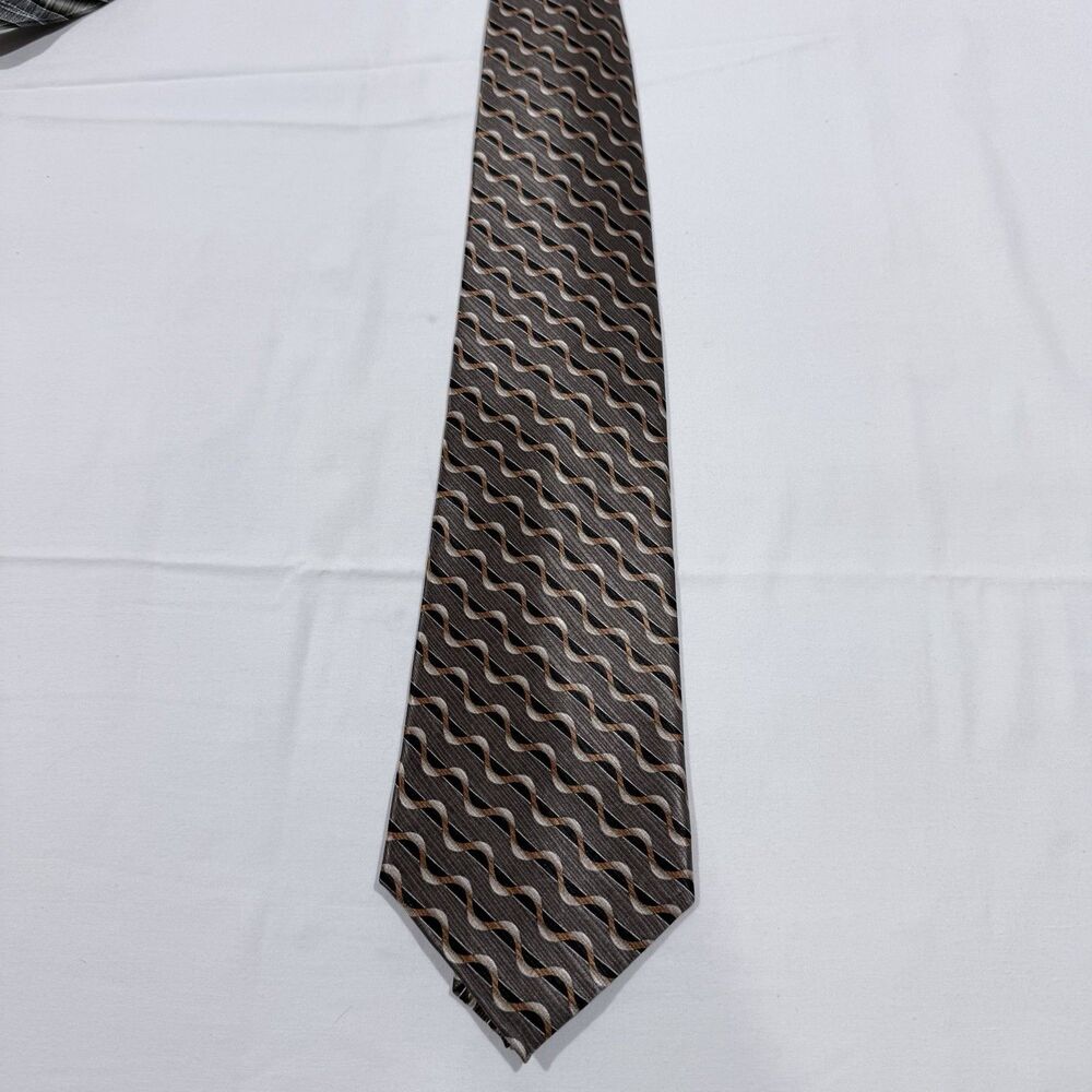 Martin Wong Collection Silk Tie Vintage Design